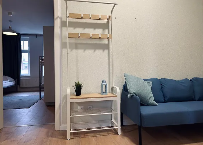 Geraeumige I 6 Betten I Balkon & Stellplatz *