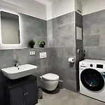 Geraeumige I 6 Betten I Balkon & Stellplatz Leipzig